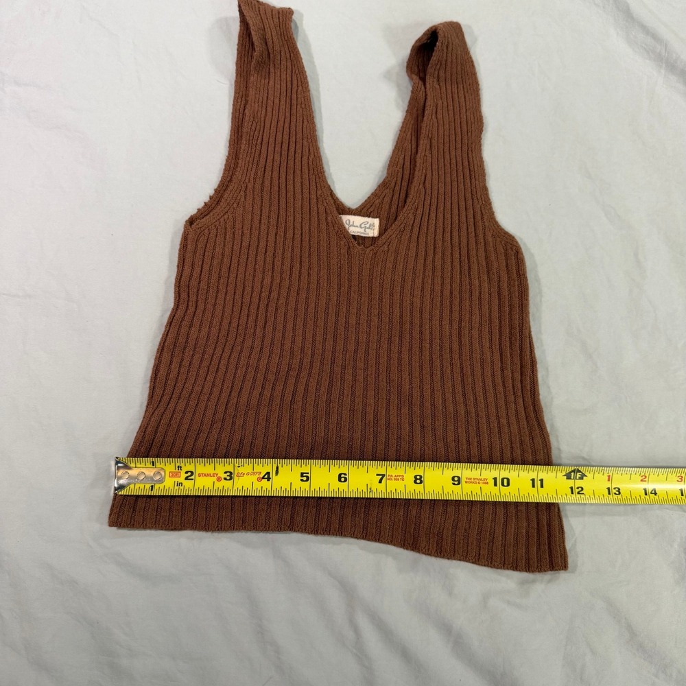 John Galt Brandy Melville Brown Ribbed Knit V-Neck Tank Top Sleeveless Camisole - Picture 4 of 6